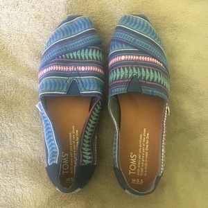 TOMS